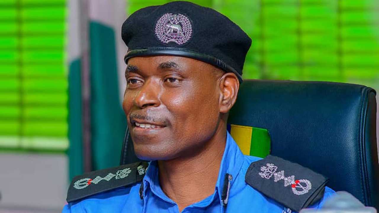 IG orders clampdown on illegal use of siren