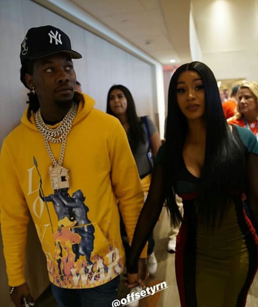 Offset shares sweet message to Cardi B, she responds