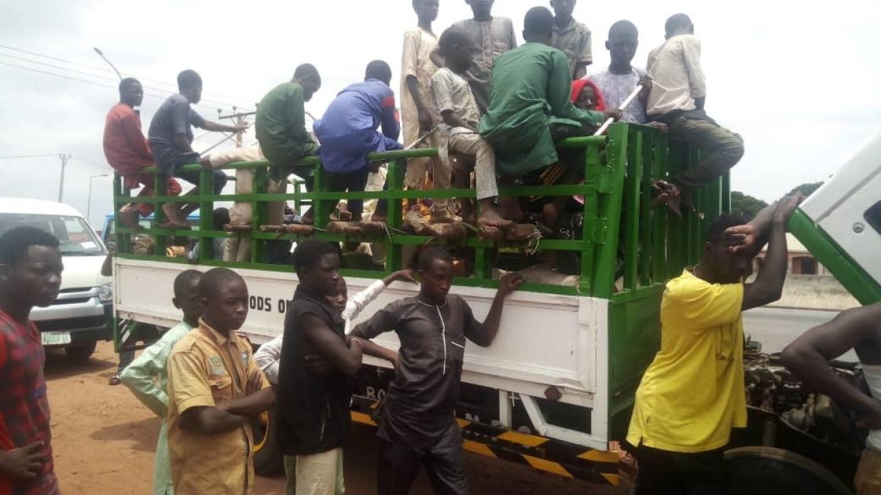 Cross River intercepts five trucks loaded with Almajiri children