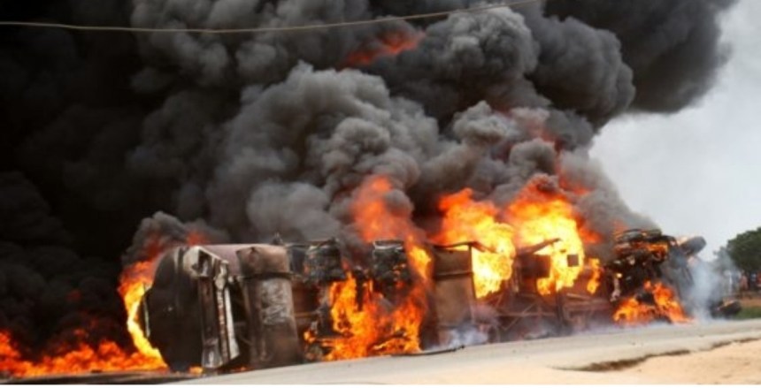Tragedy as tanker explodes,11 burnt to death, 10 injured In Abuja-TopNaija.ng