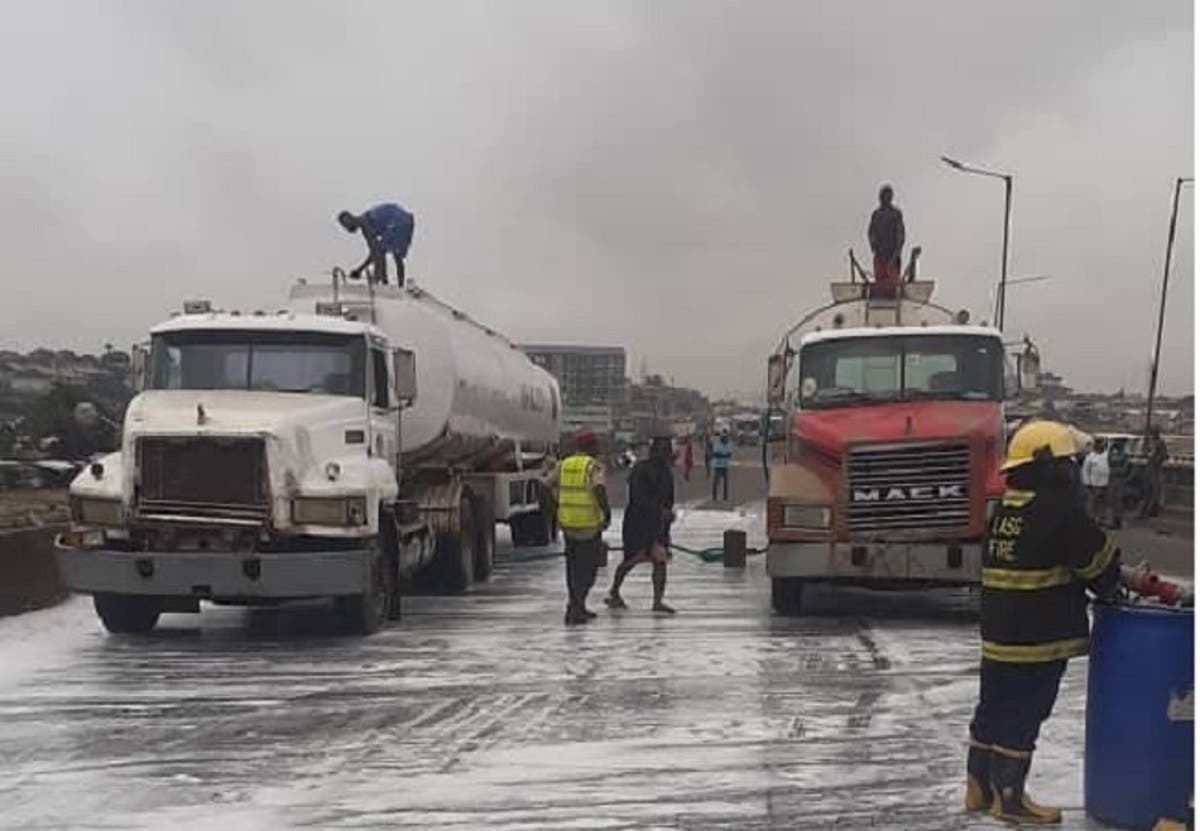 Lagos-Ibadan Expressway blocked after tanker accident topnaija.ng 1