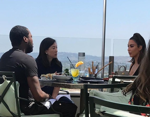 Photo of Kim Kardashian meeting's 2018 with Meek Mill surfaces