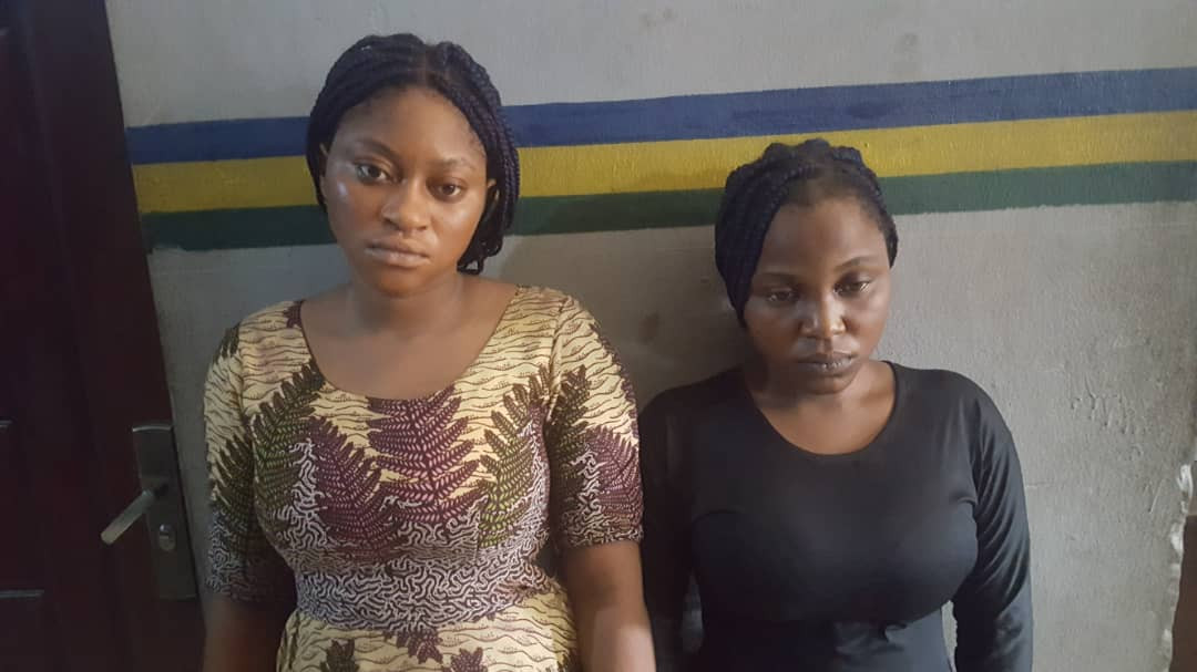 Lagos: 19-year-old lady arrested for setting her ex-boyfriend's home ablaze (photos)-TopNaija.ng