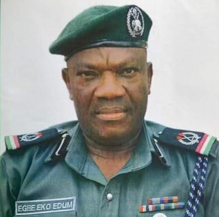 Gunmen hacked Assistant Commissioner of Police to death in Calabar-TopNaija.ng
