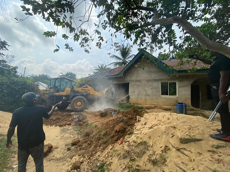 How Cross River State Govt demolished homes of alleged kidnappers-TopNaija.ng