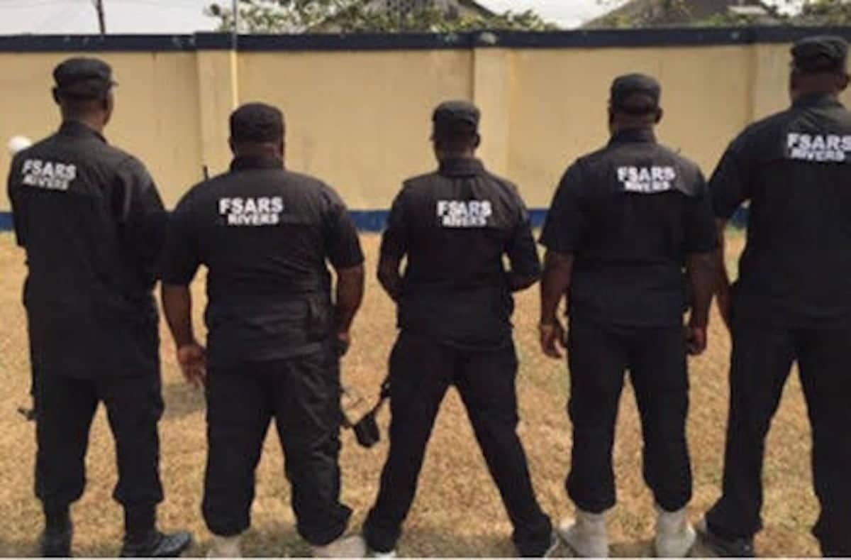 Families narrates how SARS tortured two friends to death in Ogun-TopNaija.ng