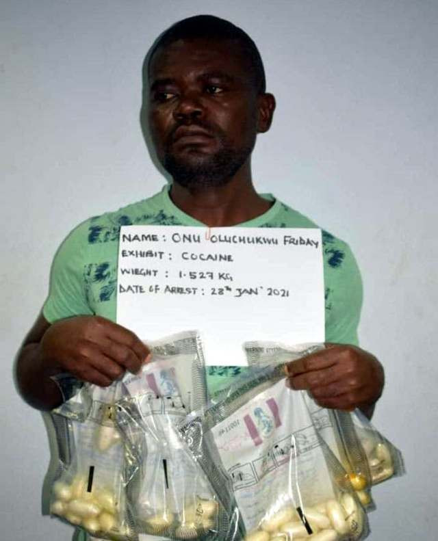 Two Nigerian men arrested with 3kg cocaine at Lagos and Abuja airports (photo)-TopNaija.ng