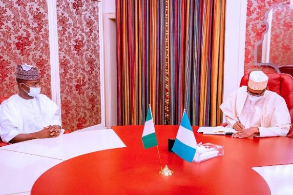 Buhari meets Yahaya Bello over food blockade to south [PHOTOS]