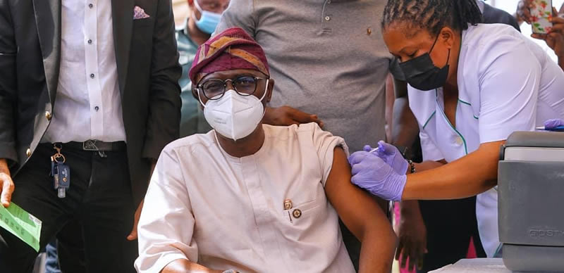 Sanwo-Olu, deputy, service chiefs, others receive COVID-19 vaccine [VIDEO]
