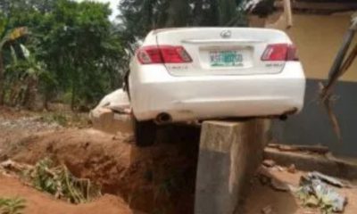 How Speeding driver killed himself and a female pedestrian in a lone accident-TopNaija.ng