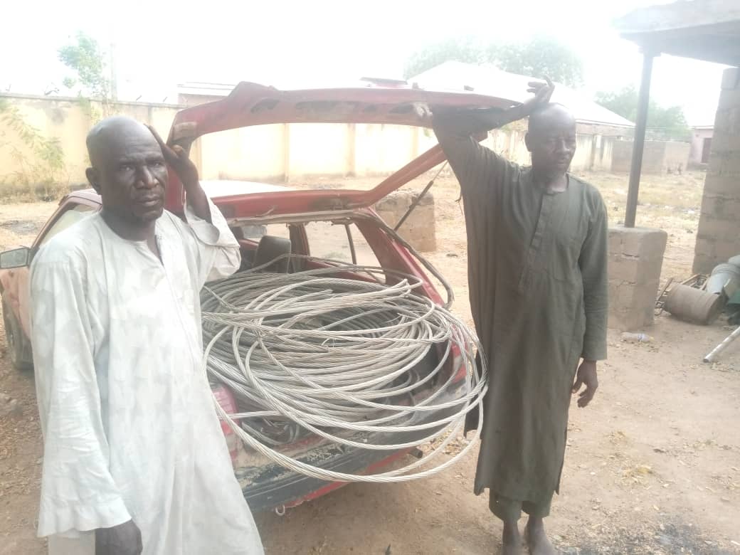 Police arrest two electricity staff for allegedly stealing cables in Adamawa-TopNaija.ng