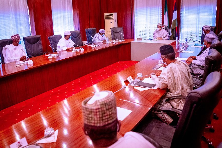 President Buhari meets governors