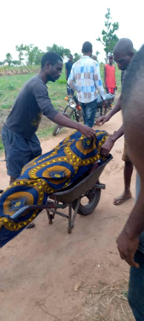Armed bandits hack man and his wife to death in Benue-TopNaija.ng