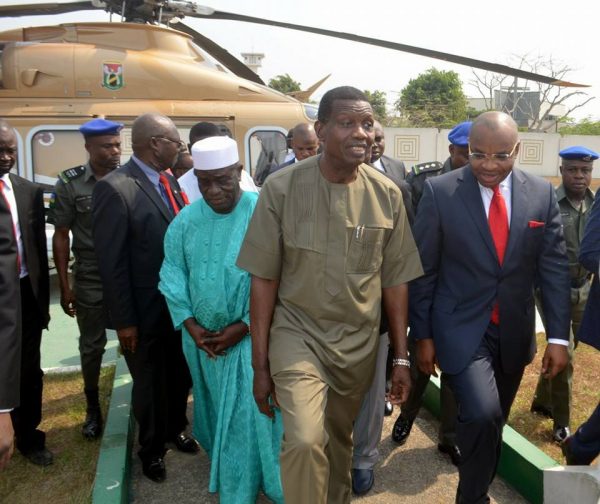 pastor adeboye in private chopper 2