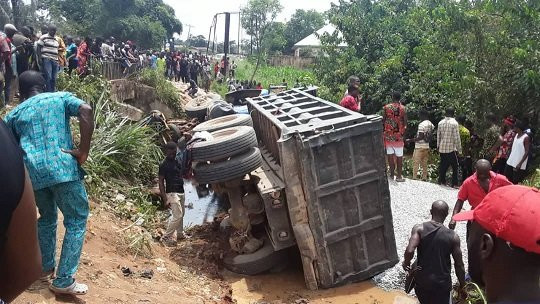 Tears as truck crushes 10 women to death at Imo market-TopNaija.ng