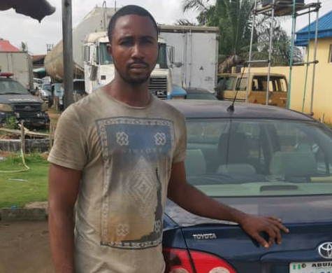 Driver arrested for allegedly stealing his principal's car (photo)