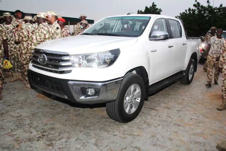 Nigerian Army presents official vehicles to Sergeant Majors [PHOTOS]