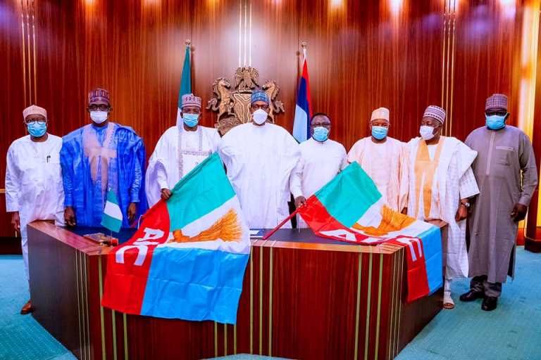 President Buhari presents APC flags to Ayade, Matawalle [PHOTOS]