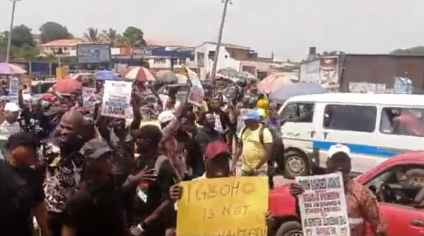 Sunday Igboho supporters protest in Ibadan over DSS raid