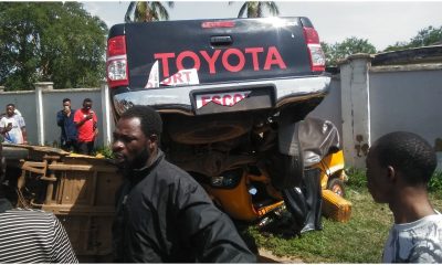 Tension as two escort vehicles ram into tricycles, kill two, injure others in Ilorin-TopNaija.ng