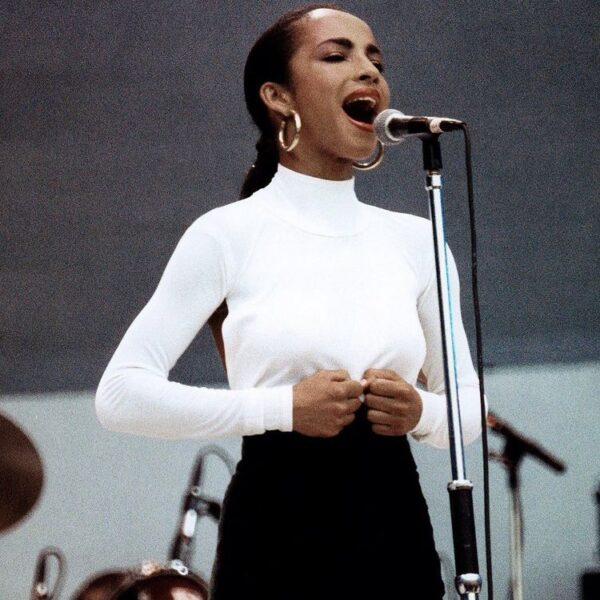 Sade Adu