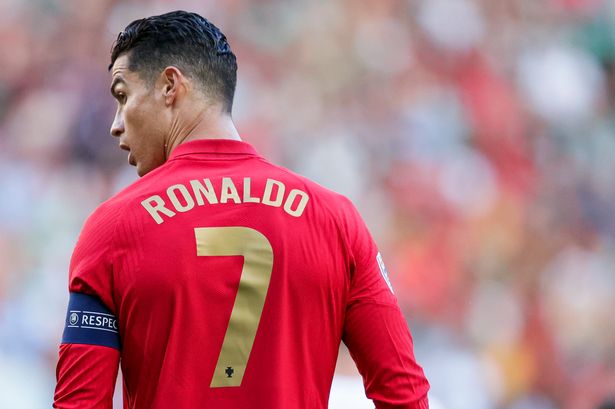 Manchester United reportedly Ready to Pay Off Ronaldo to Leave