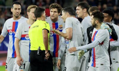 Barcelona Survive An Onslaught Of Red Cards To Top La Liga