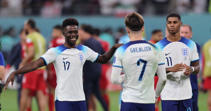 England Fans Prepare For The Worse Against Senegal