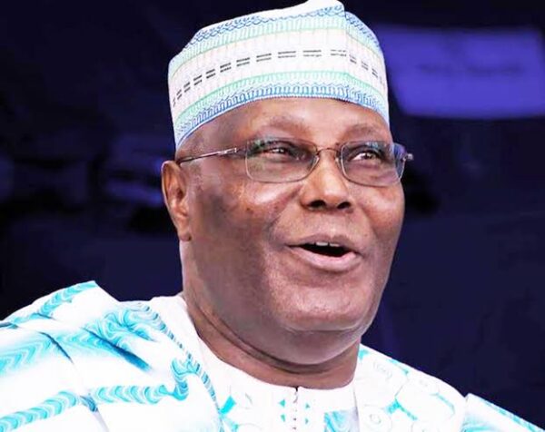 ‘Vote for A… I Mean PDP’ – Atiku Suffers Gaffe During Campaign