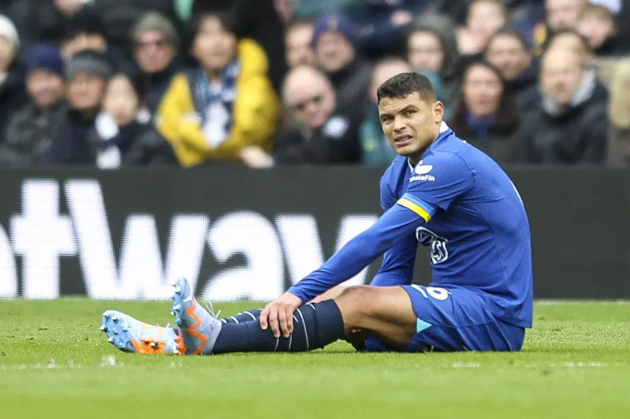 Chelsea’s Misfortune Grows With Thiago Silva Injury Update