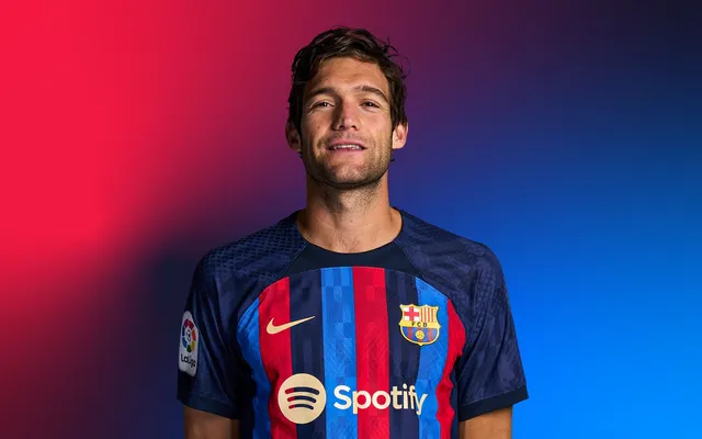 Marcos Alonso puts Barcelona in a tight spot