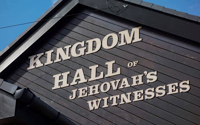 Many killed at Jehovah's witness centre in Hamburg