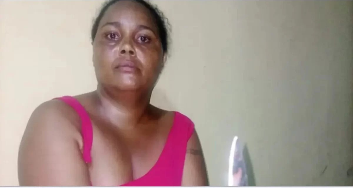 Anita Ofili, a suspected killer, has been arrested by the police for allegedly stabbing her friend, Glory Okon, to death.