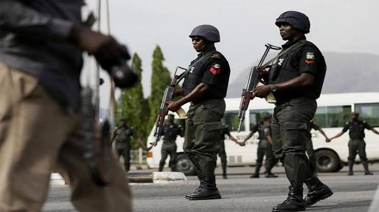 Police raid kidnappers’ hideout in Lagos, rescue two victims