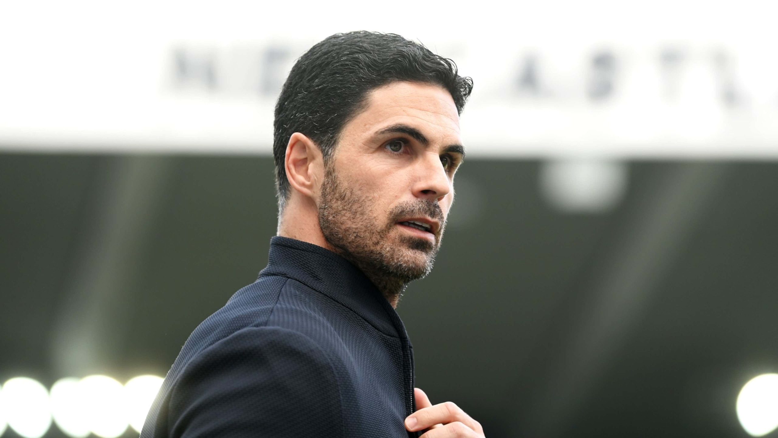 Mikel Arteta to chase after Mendy