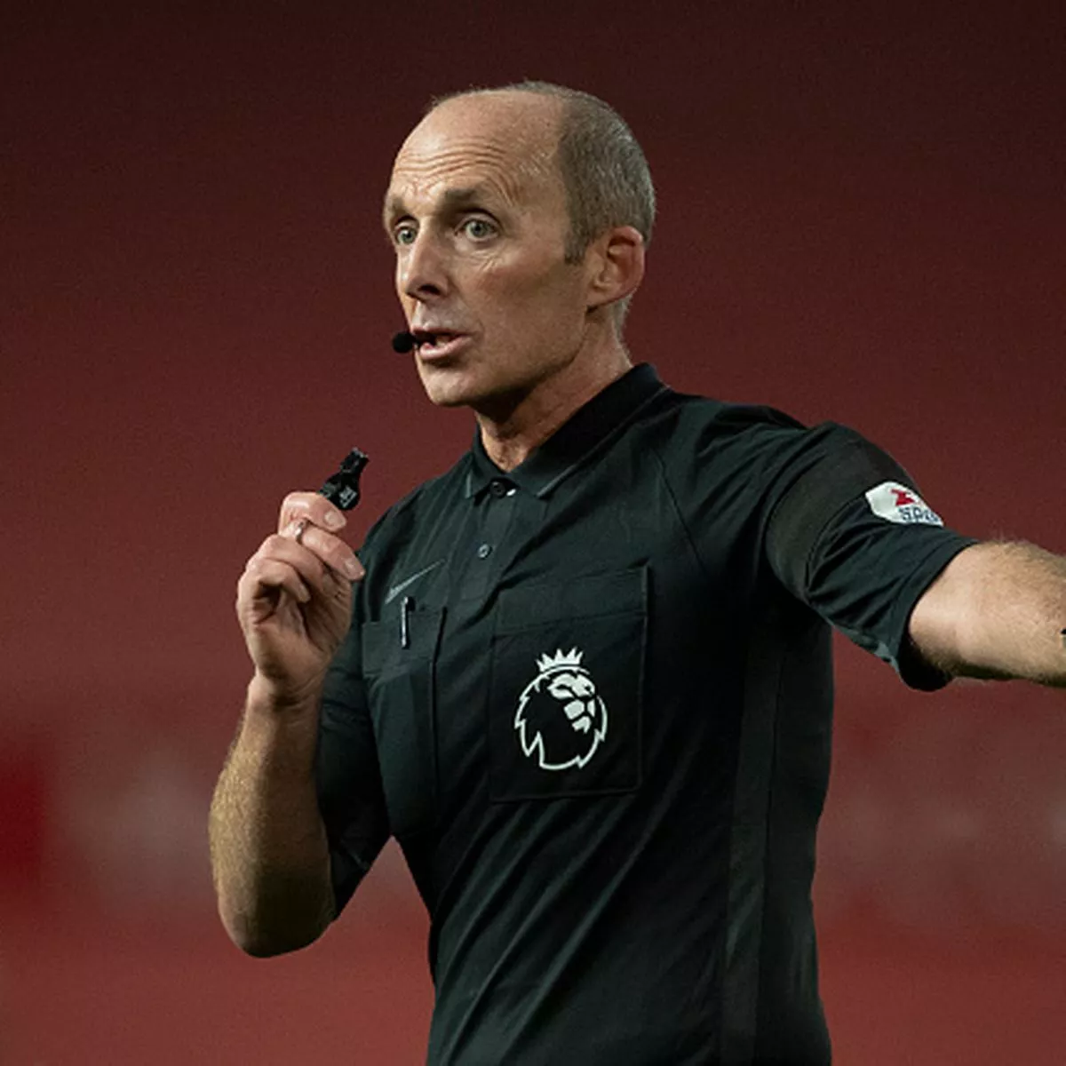 Controversial Referee, Mike Dean signs with Sky Sports