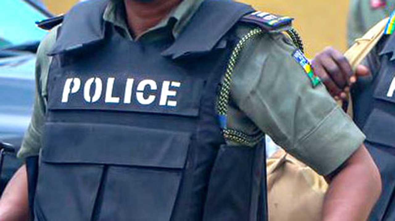 Police rescues 2 thieves in Akwa Ibom