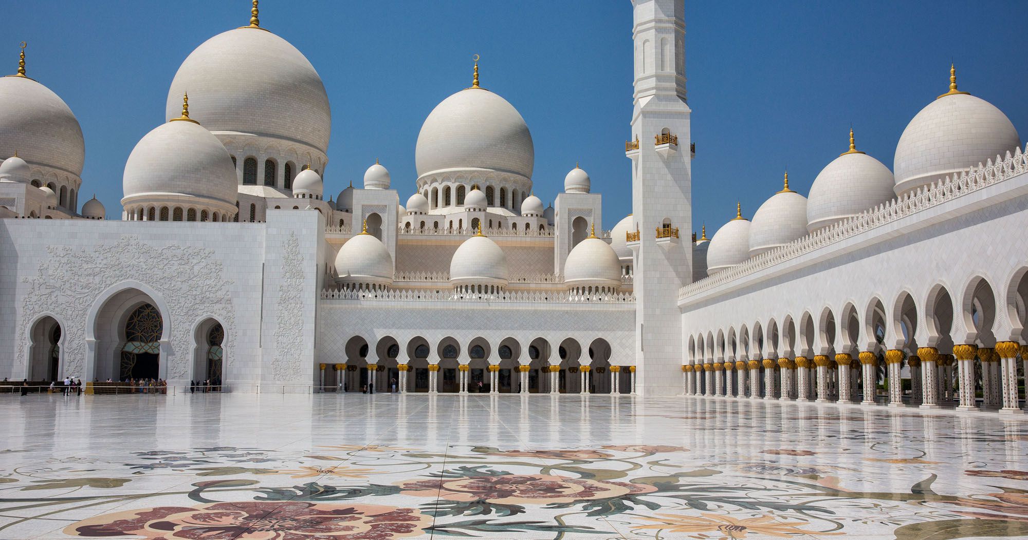 Popular Mosque in Abu Dhabi renamed as 'Mary Mother of Jesus'