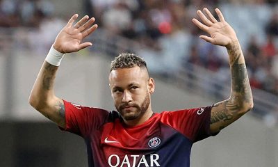 Neymar told he is not part of Enrique's PSG plans