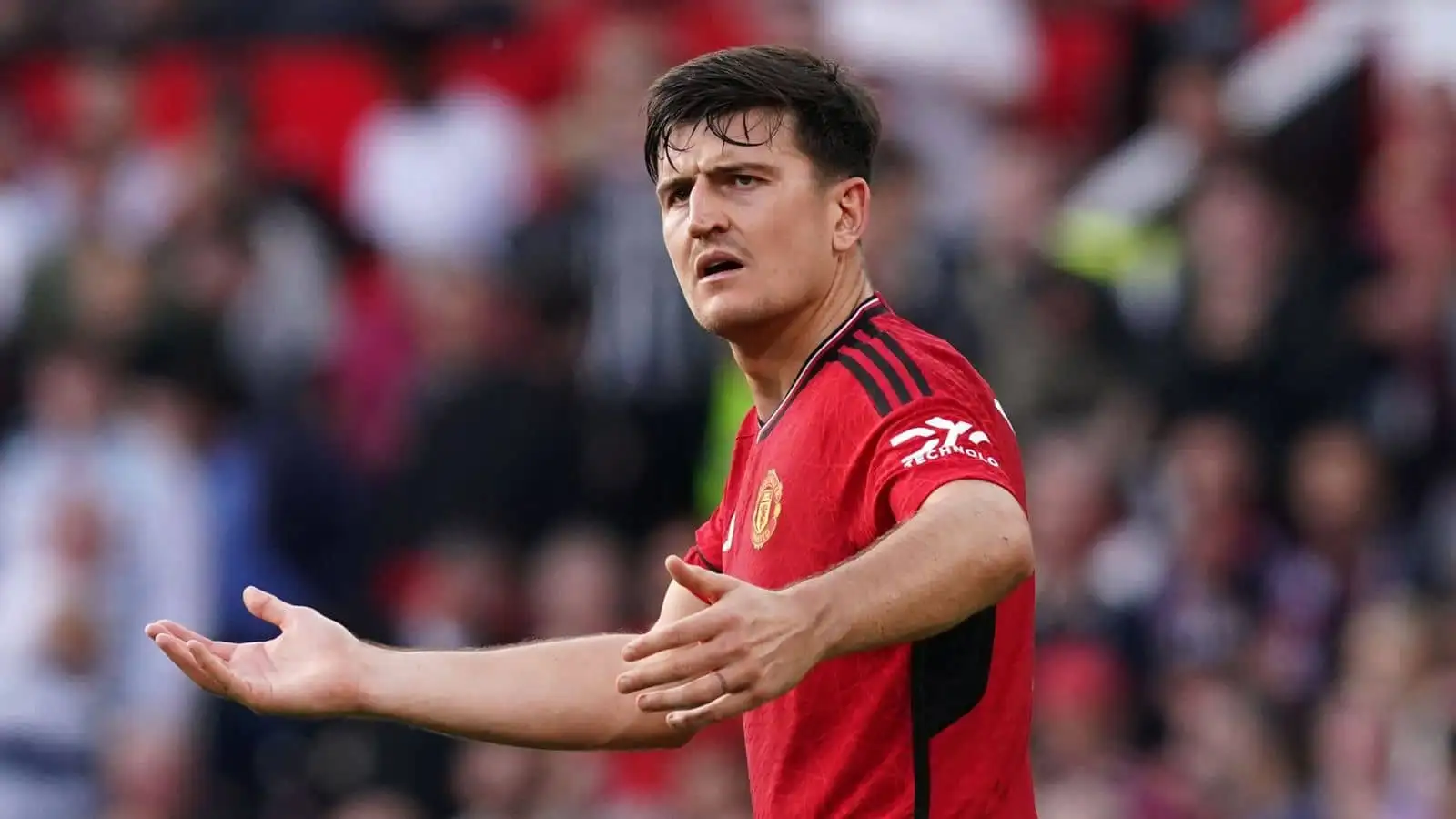 Man United plotting move that sees Harry Maguire leave