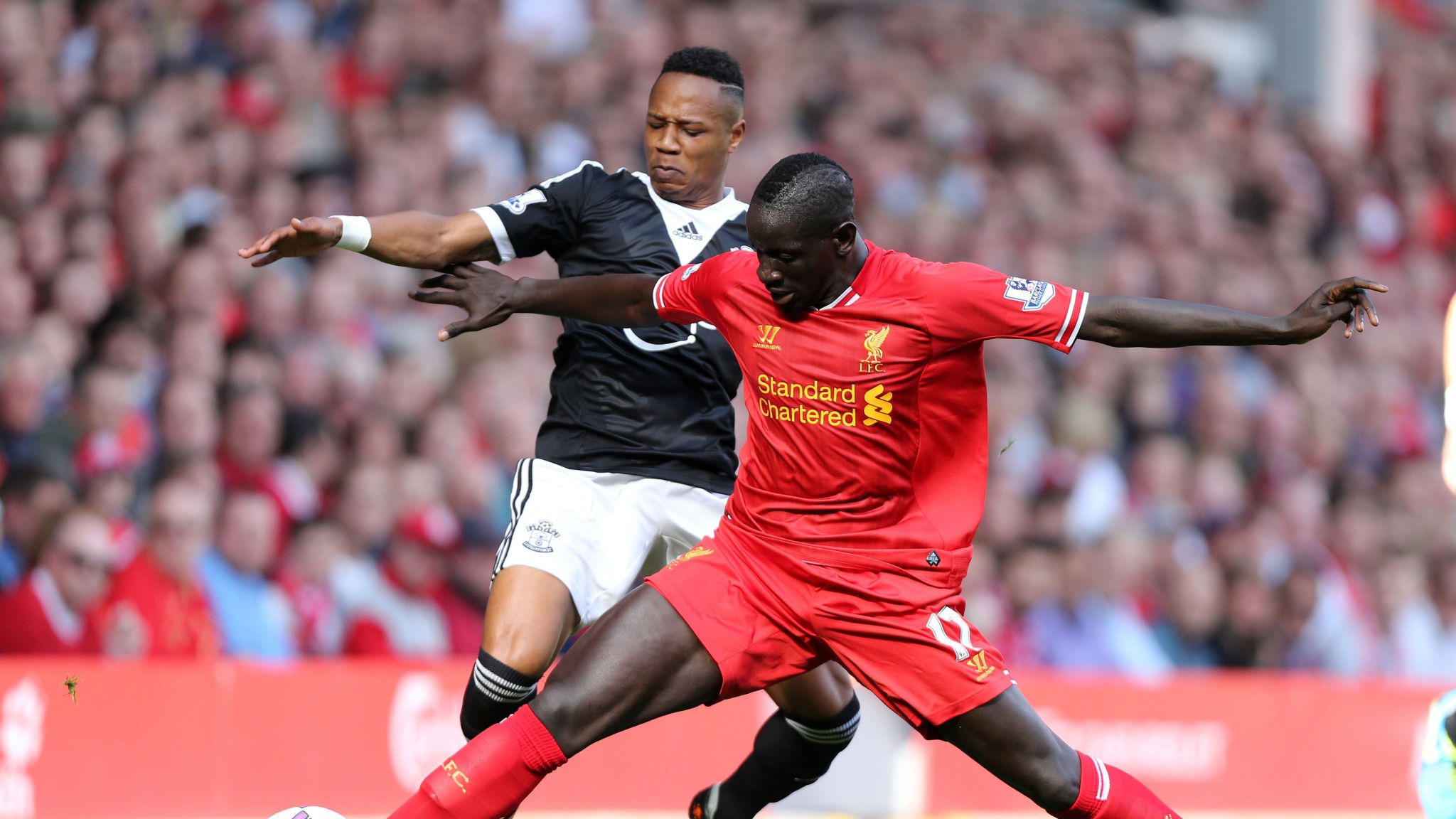 Ex-Liverpool defender, Mamadou Sakho beats Manager in training