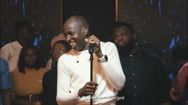 Stand In The Gap – Dunsin Oyekan [Music + Video]