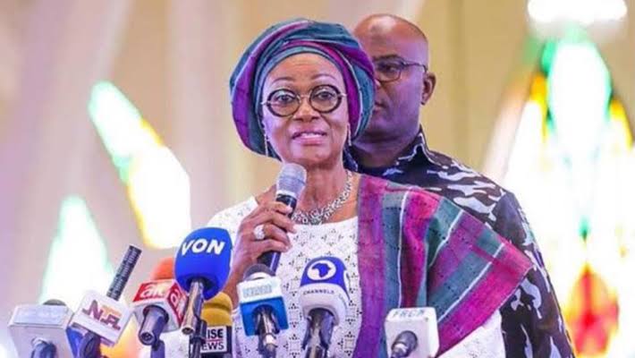 Oluremi Tinubu, has called on the leadership of the security agencies to encourage more women to enlist into the Armed Forces of Nigeria.