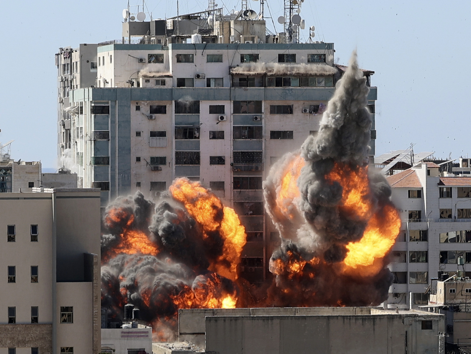 Israeli Airstrike kills Pro-Hezbollah fighters near Damascus