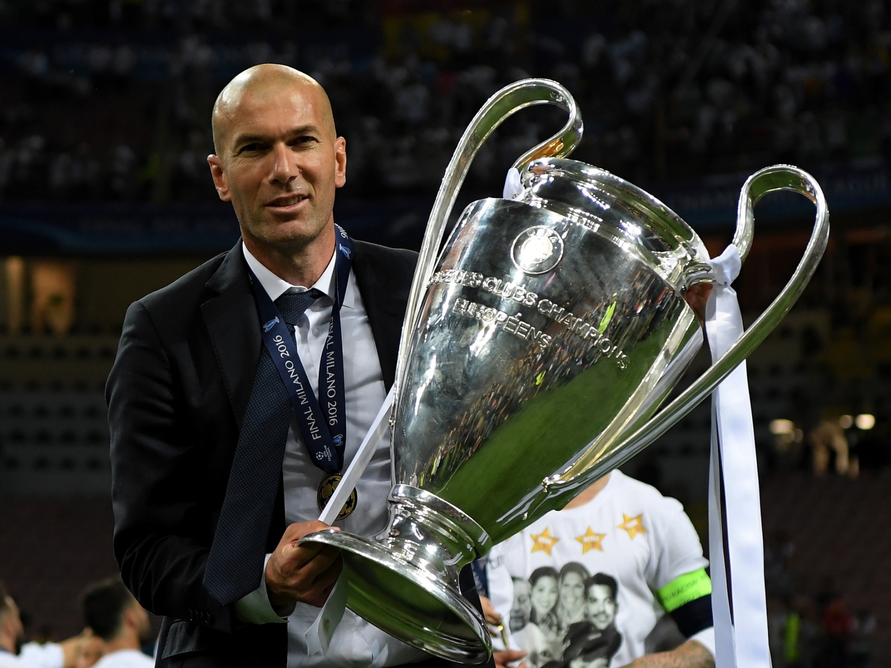 Zidane is learning English to become Manchester United boss