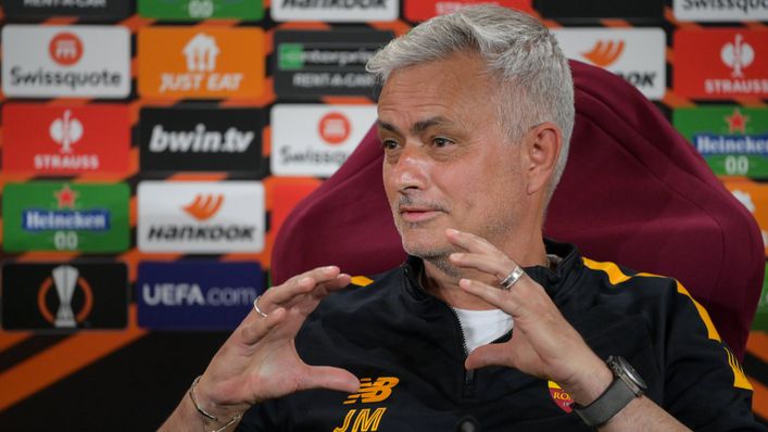 AS Roma player hits out at Mourinho following sack.