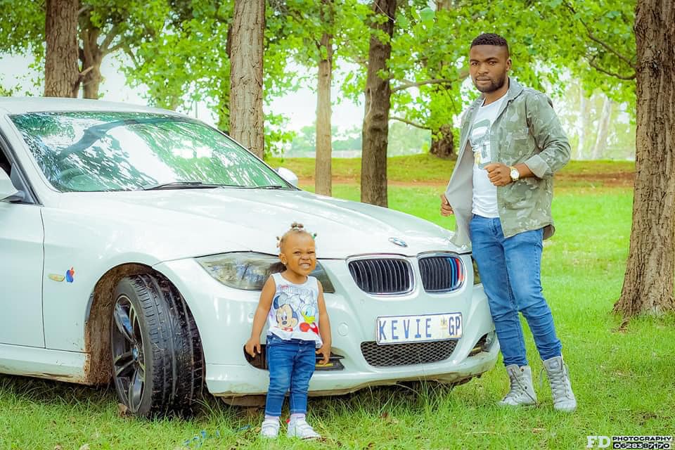 Kelvin Mhofu Ngoshi and daughter
