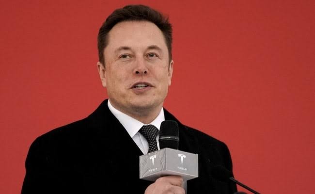 Elon Musk considers removine "likes" and reposts on X platform