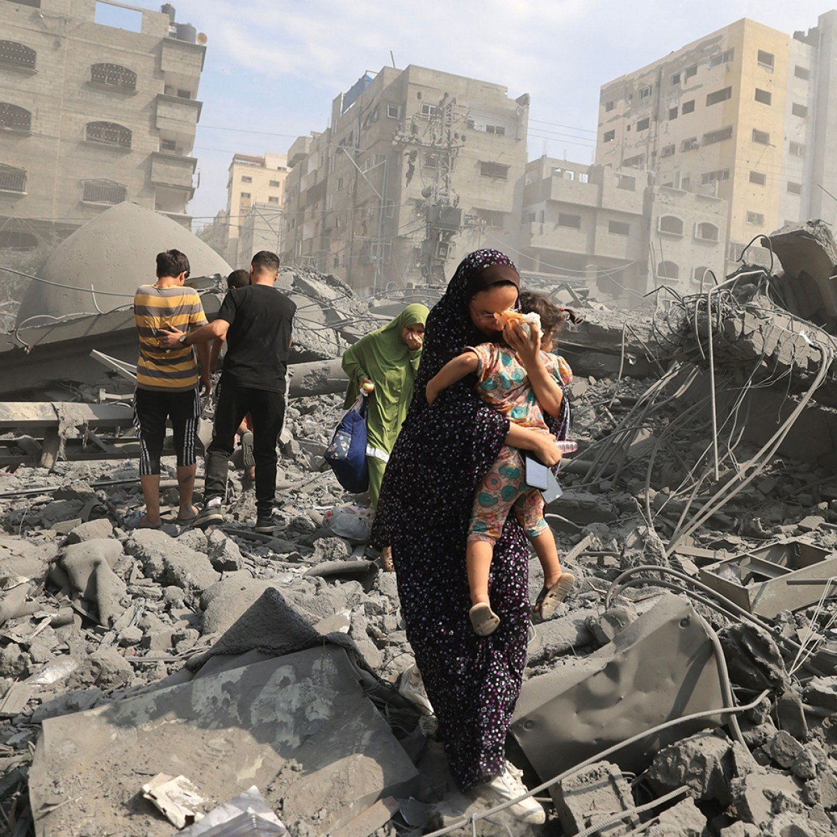 Israel continue to strike Gaza and kill scores despite ceasefire talks
