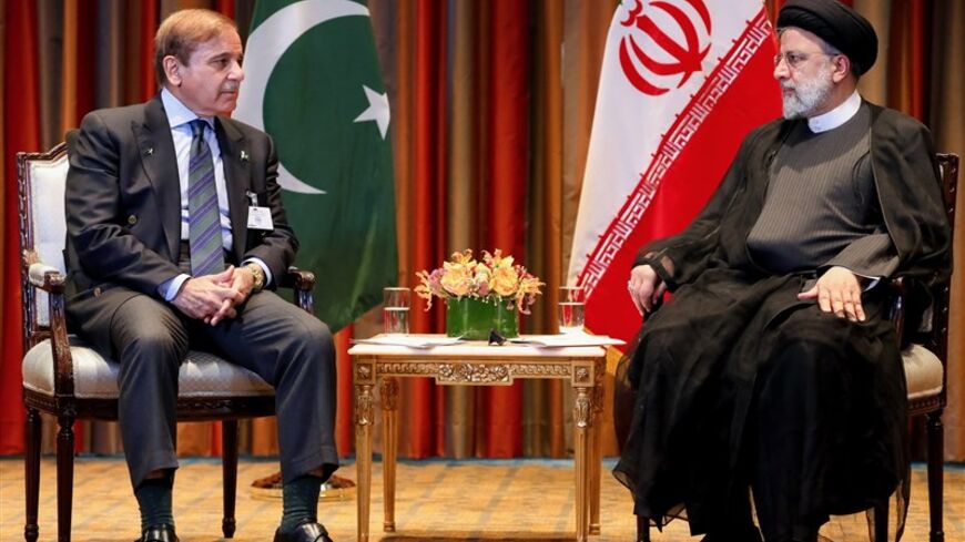 Pakistan, Iran join hands to battle common threat